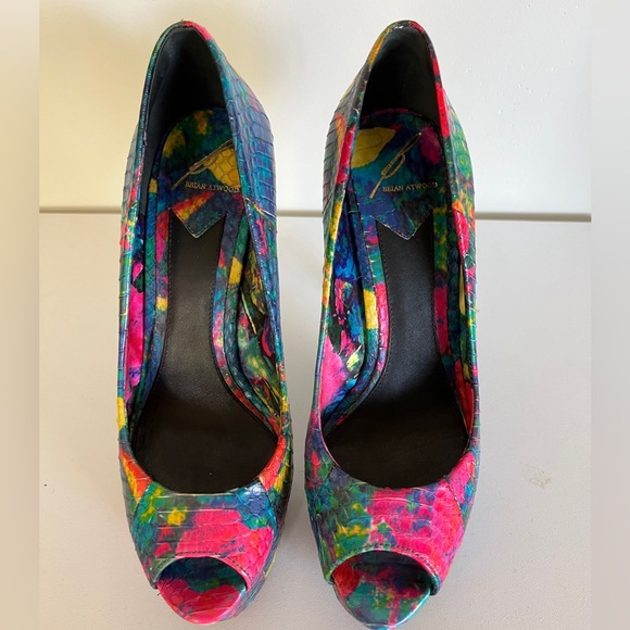 Brian Atwood Bambola Brightcolored
Snakeprint Peep Toe Platform Heels - Picture 2 of 11